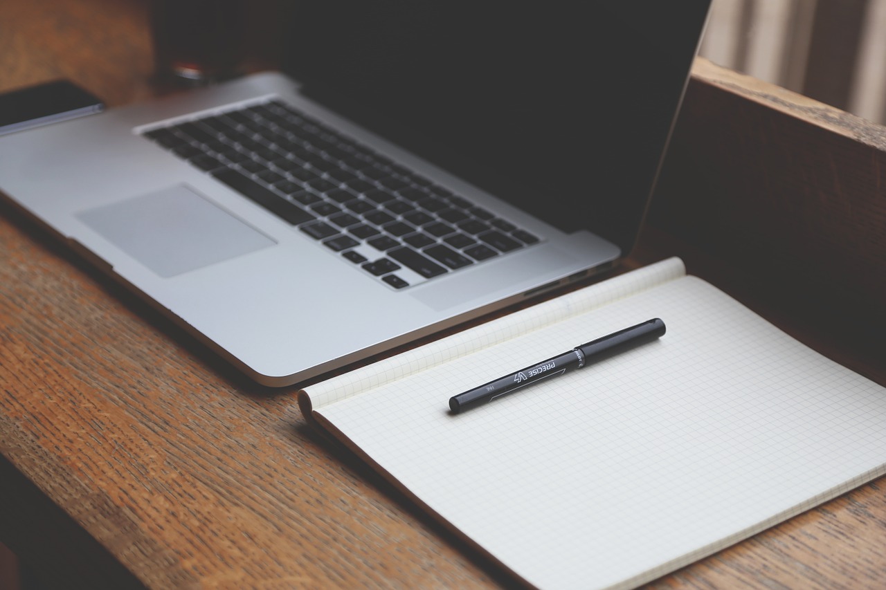 Firma Dell to nie tylko doskonałe podzespoły, które może mieć dowolny laptop. Połączenie niezwykłych kolorów i materiałów, pozwala na stworzenie laptopa, który swoim wyglądem przyciągnie uwagę swojego użytkownika